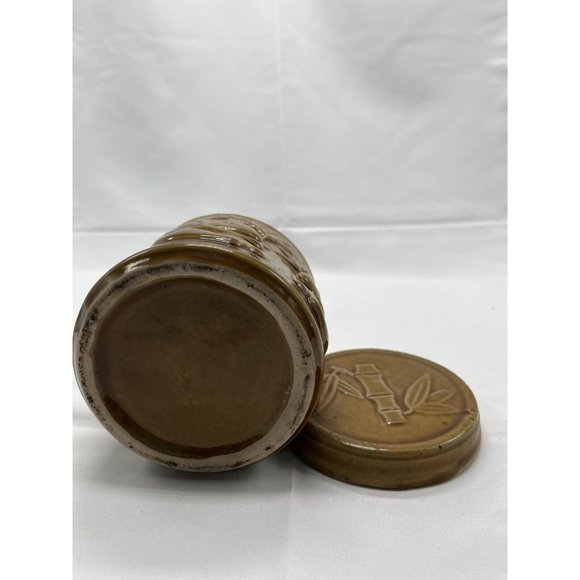 sheila Fournier tan pottery Tea canister with pandas and bamboo - Picture 7 of 7